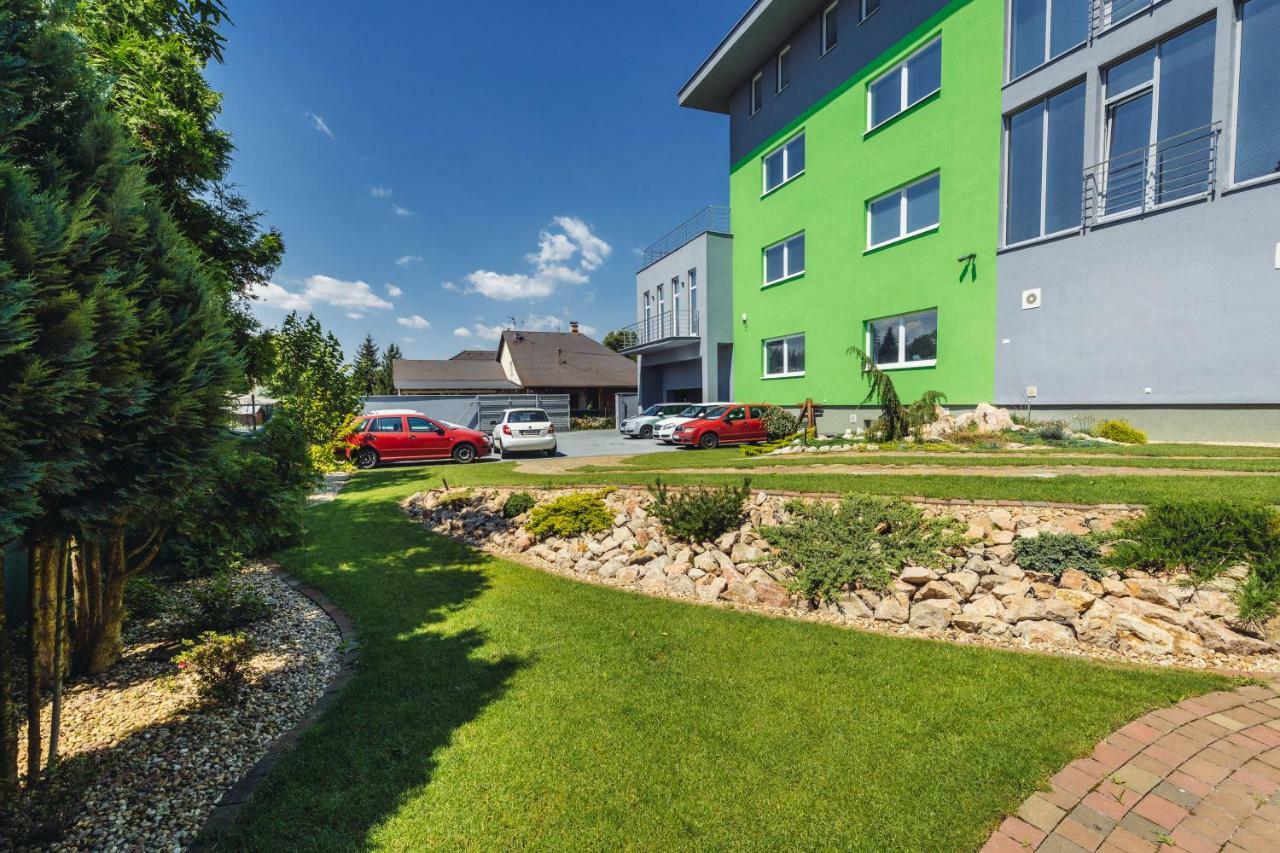 Panorama Apartments Prešov Eksteriør bilde